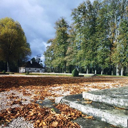 Le Chateau De Bressey & Son Orangerie Luaran gambar