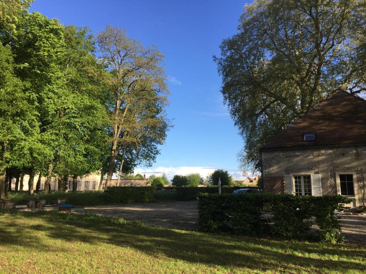Le Chateau De Bressey & Son Orangerie Luaran gambar