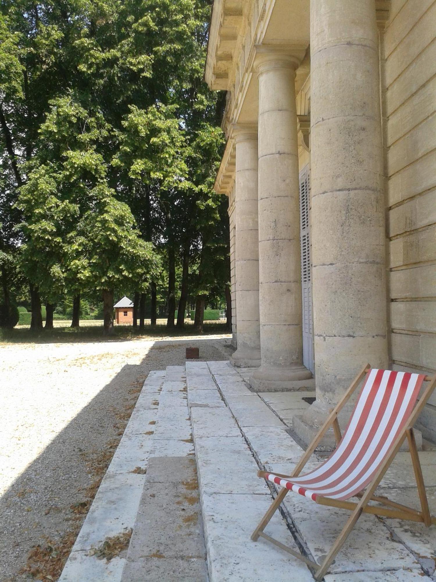 Le Chateau De Bressey & Son Orangerie Luaran gambar