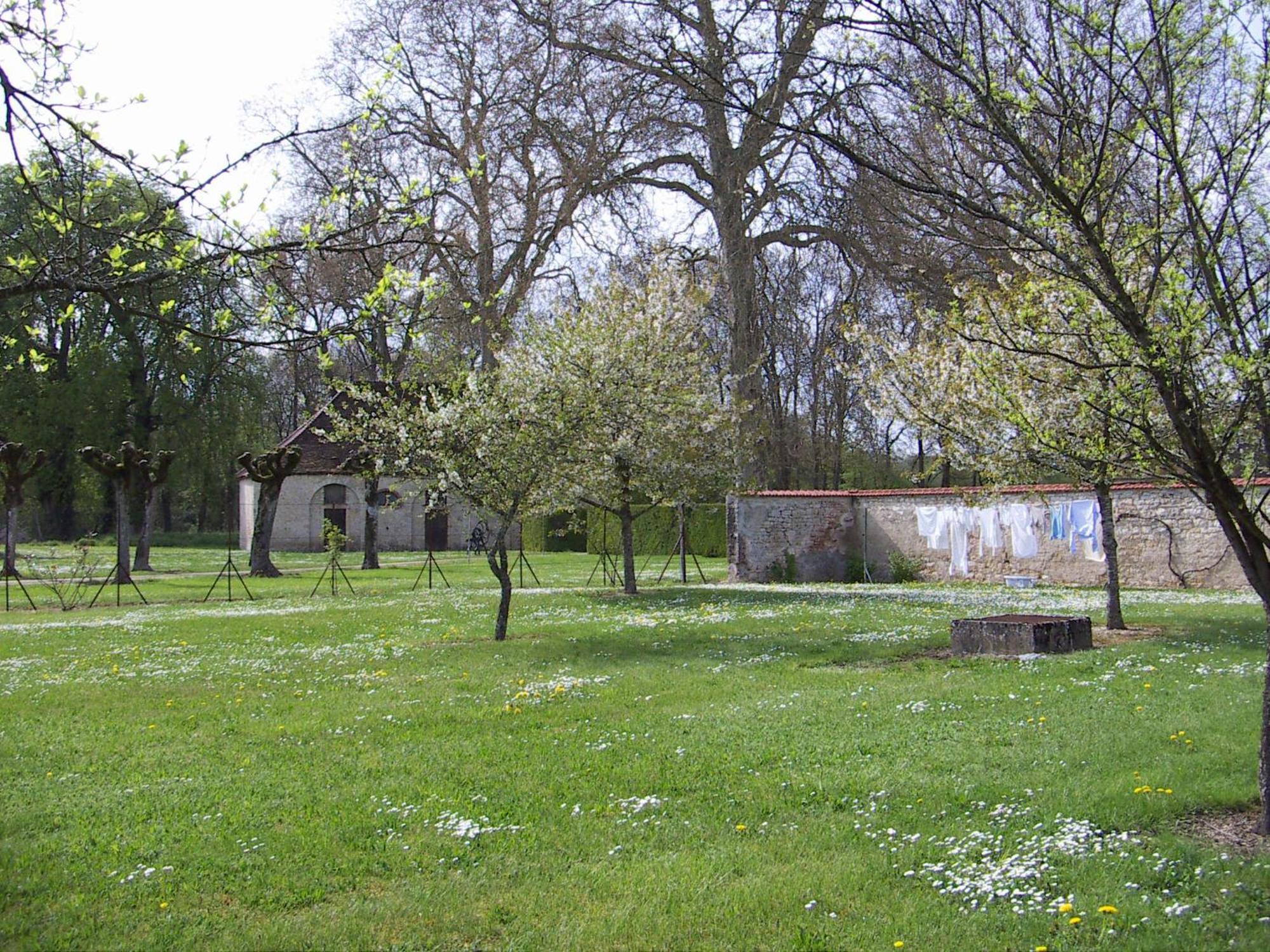 Le Chateau De Bressey & Son Orangerie Luaran gambar