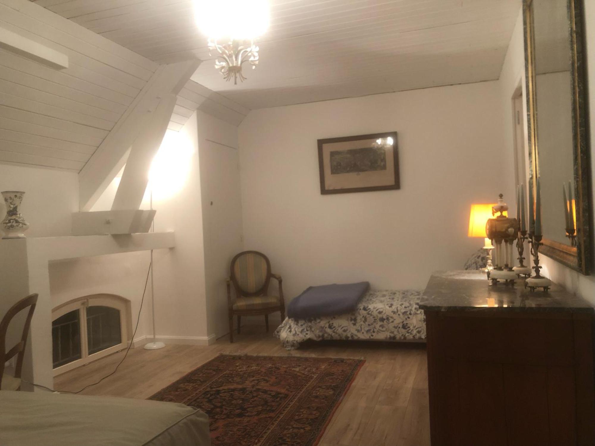 Le Chateau De Bressey & Son Orangerie Bilik gambar